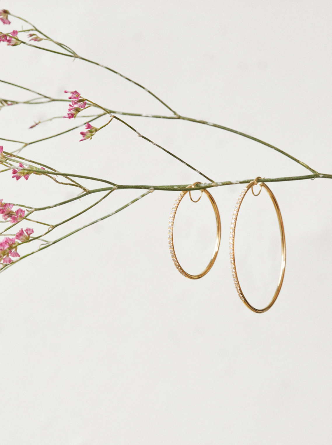 
					Sustainable Jewelry: 5 Myths Debunked
				