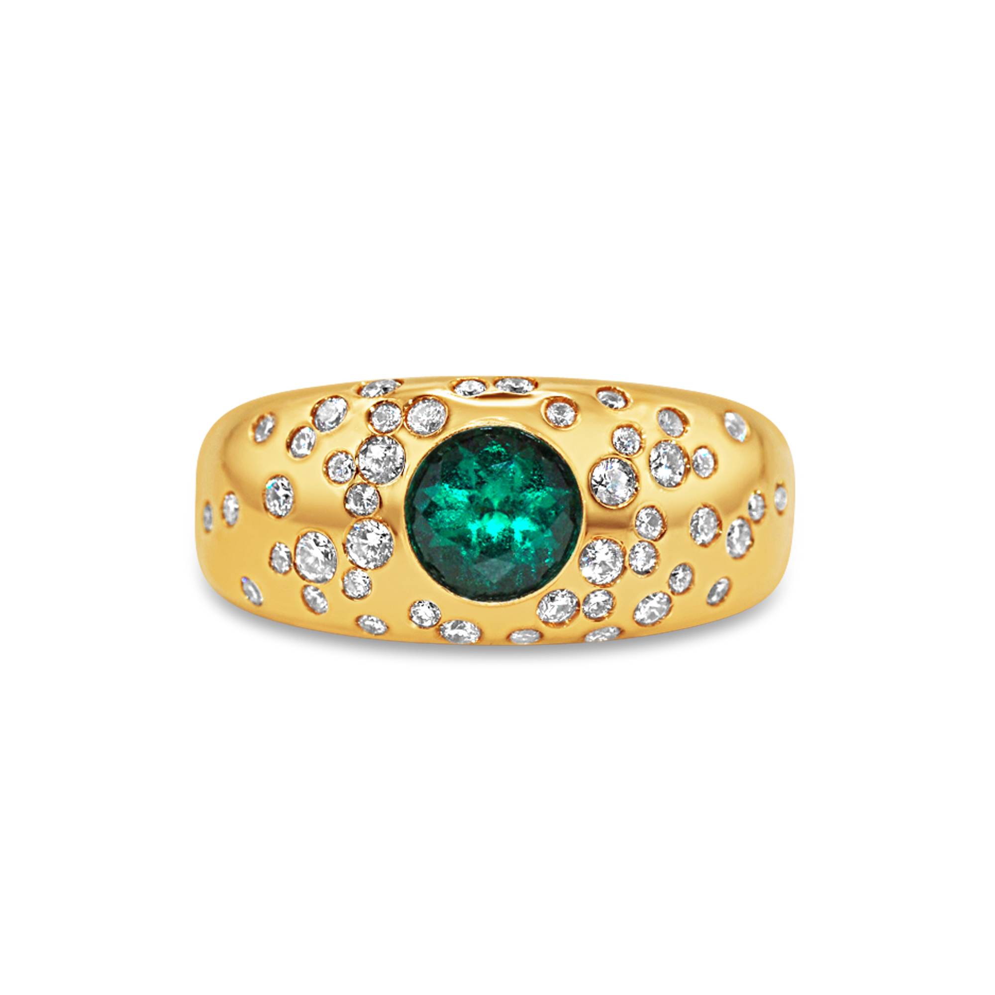 
					Emerald_Front_closeup_Yellowgold.png