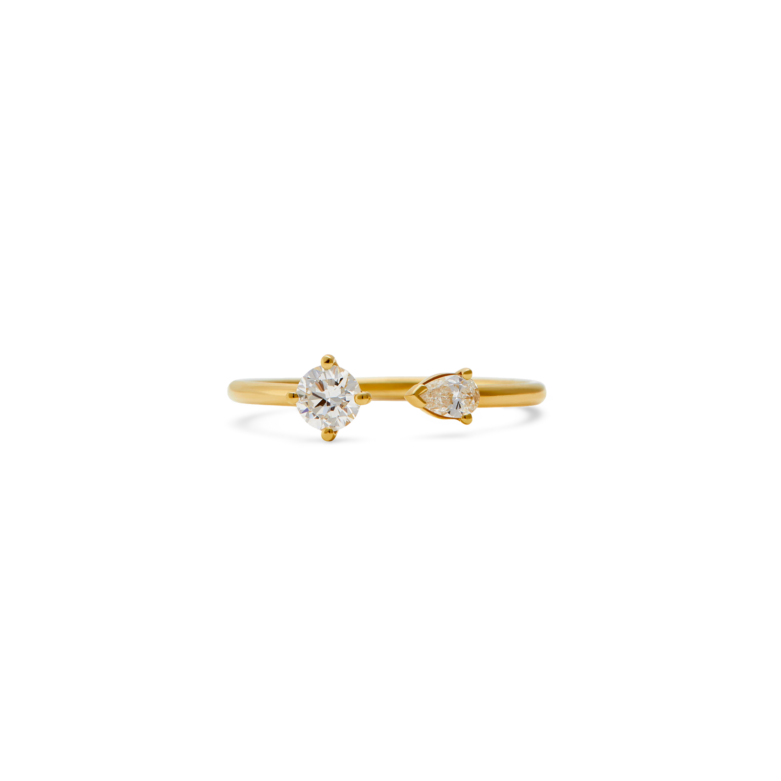 
					Zany_Shy_Chiara-Ring_Yellow-Gold_Lab-Grown-Diamond_2500x_f1937149-84fd-42f3-a893-a536cdd253c0.png