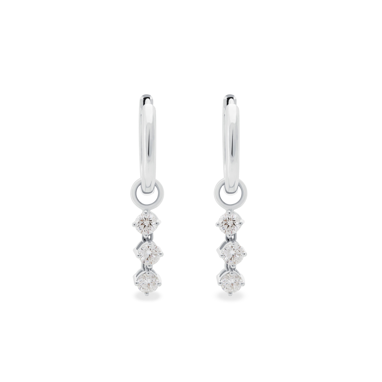 
					Zany_Shy_Hazel_Earrings_Hoops_White-Gold_Lab-Grown-Diamond_2500x_cf6c2f13-5c7d-4a25-8be5-de97b9bb6b9f.png